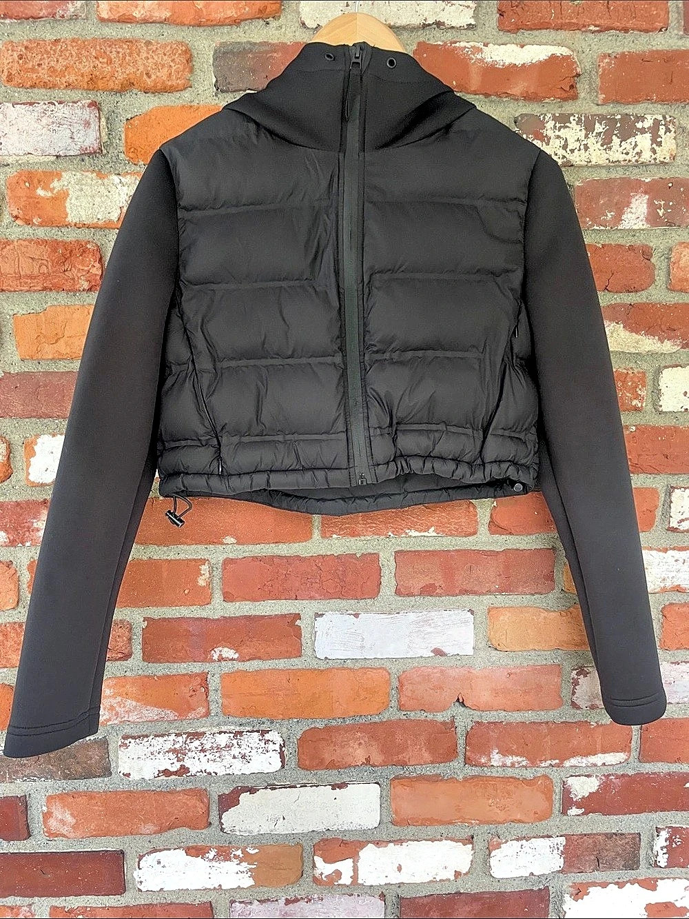 Zara Blk Cropped Hooded Puffer Jacket Size S baddie NWOT